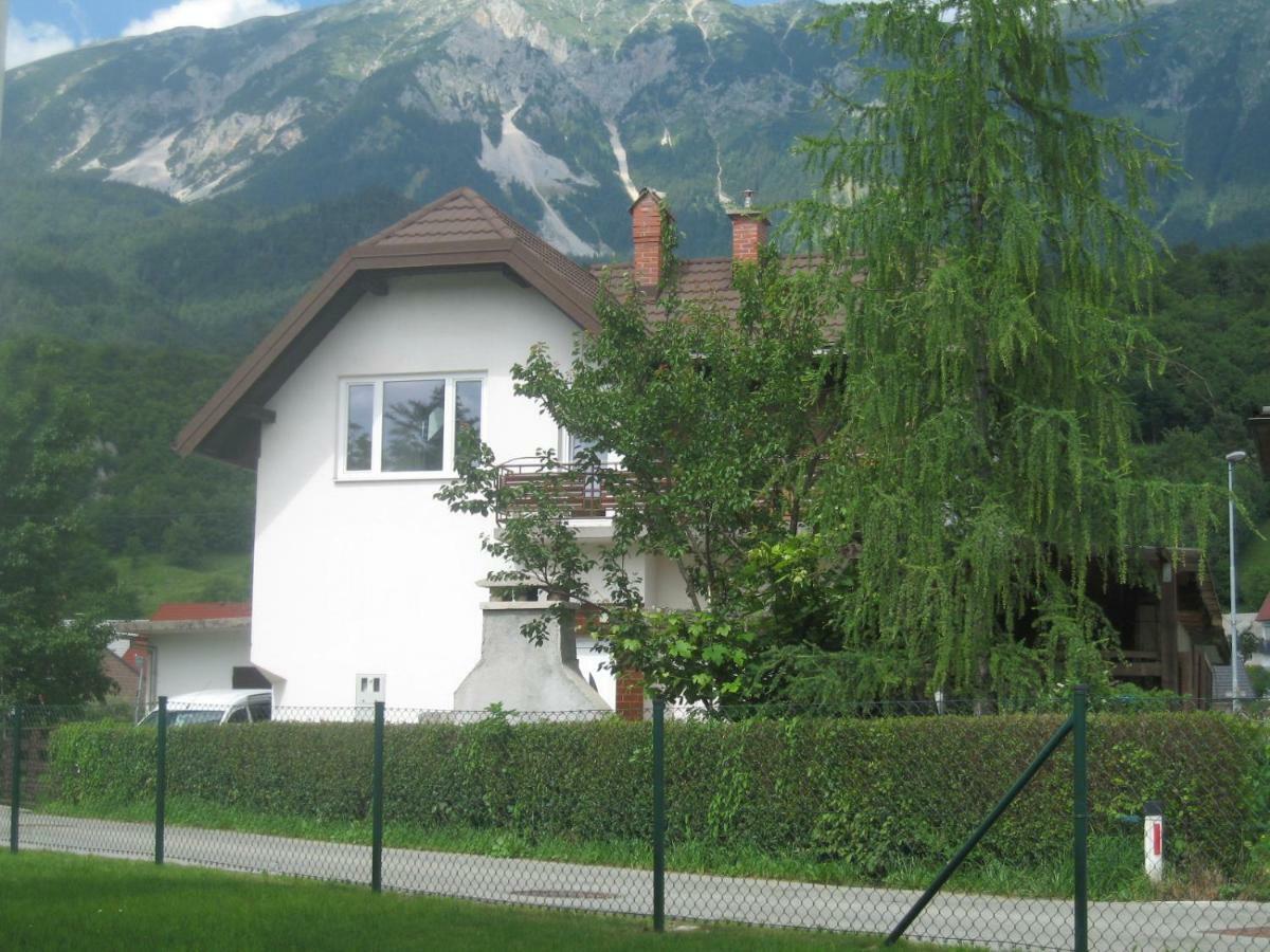 R&G Apartment Zirovnica 外观 照片